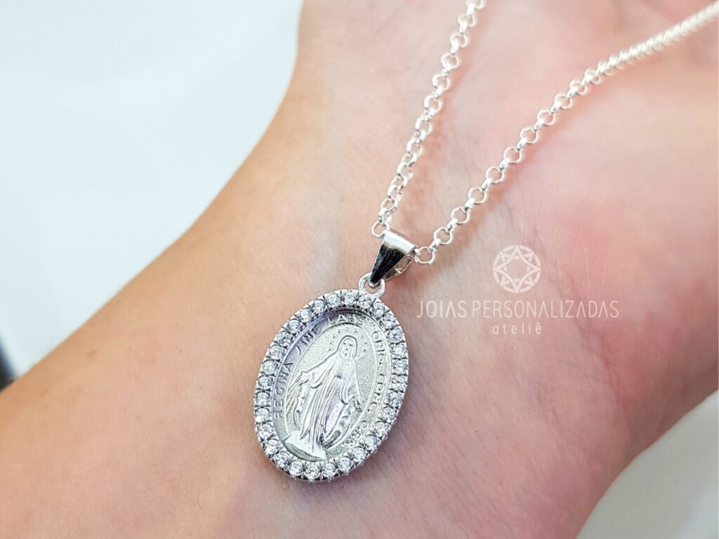 corrente elo português em prata com medalha Nossa Senhora das Graças