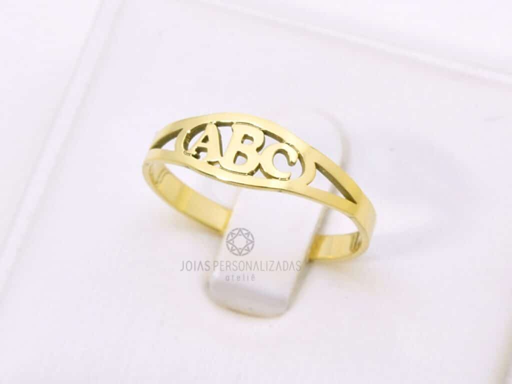 anel de formatura ABC em Ouro 18k