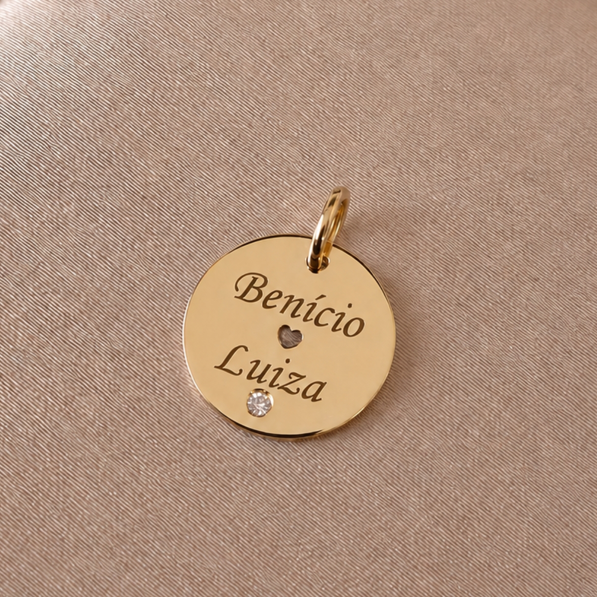 Pingente em Ouro 18k com nome dos filhos (gravação personalizada) - Imagem 2