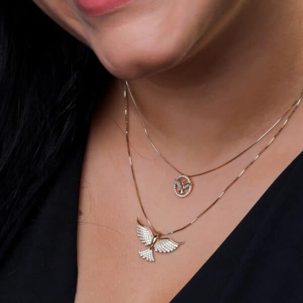 Pingente do Espírito Santo em Ouro 18k cravejado com Zircônias - Image 2