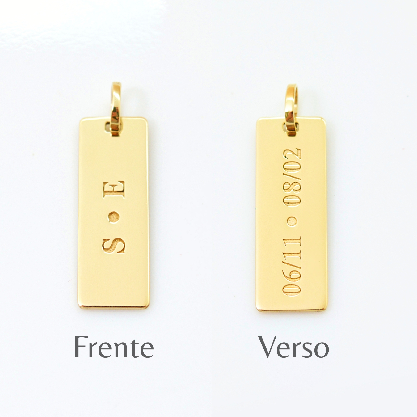 pingente personalizado em ouro 18k em formato de placa 7x20 com gravação frente e verso.